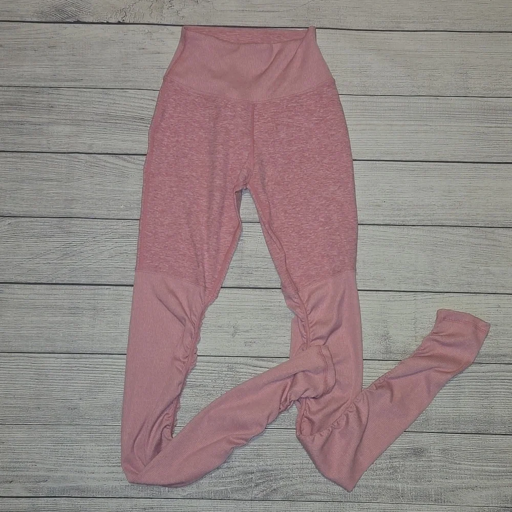 ALO Yoga High Waist Goddess Leggings Pink Size XS NWOT
